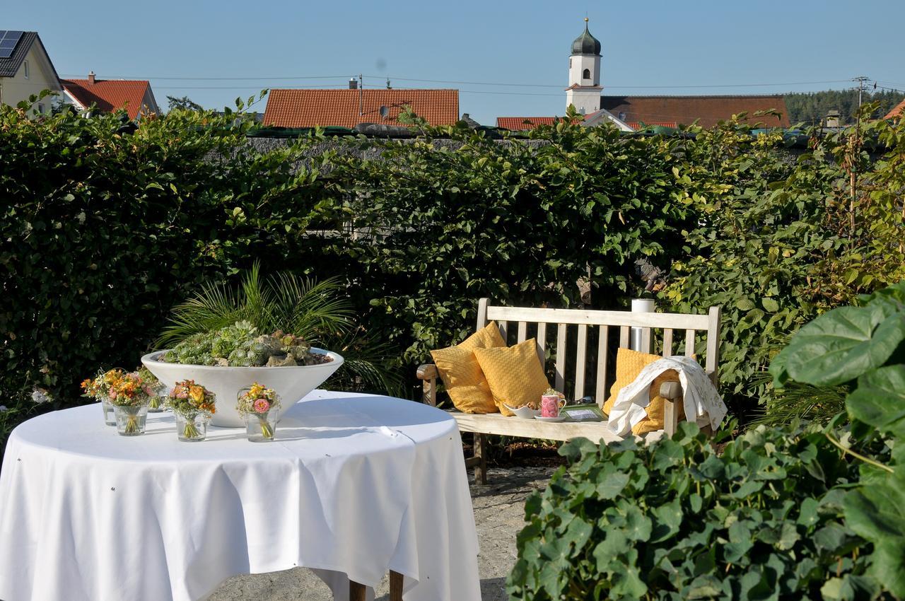 Biohotel-Restaurant Rose Hayingen Esterno foto